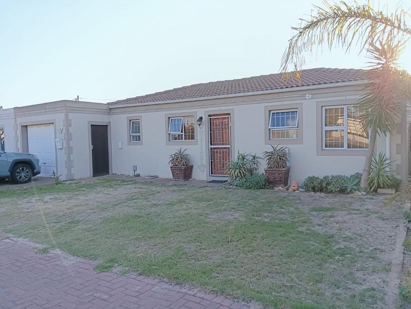 3 Bedroom Property for Sale in Zonnendal Western Cape